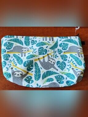 Sloth Pouch